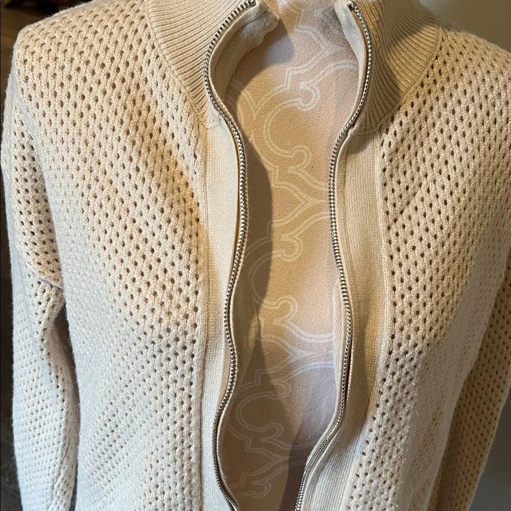 Beige Sweater - Picture 2 of 4